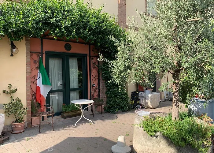 Corte Rosantico بيت ضيافة بوسولينغو