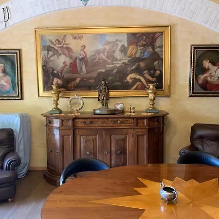 Corte Rosantico בוסולנגו