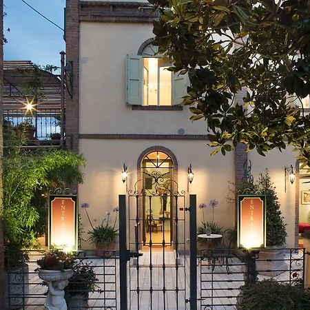 Corte Rosantico בוסולנגו